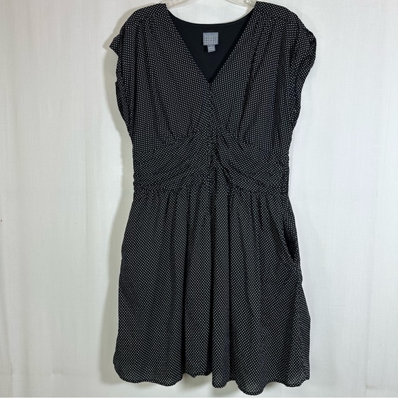 Rabbit Rabbit Rabbit 🌻 Black and White Polka Dot Dress with Pockets Sz 16 - Picture 1 of 11